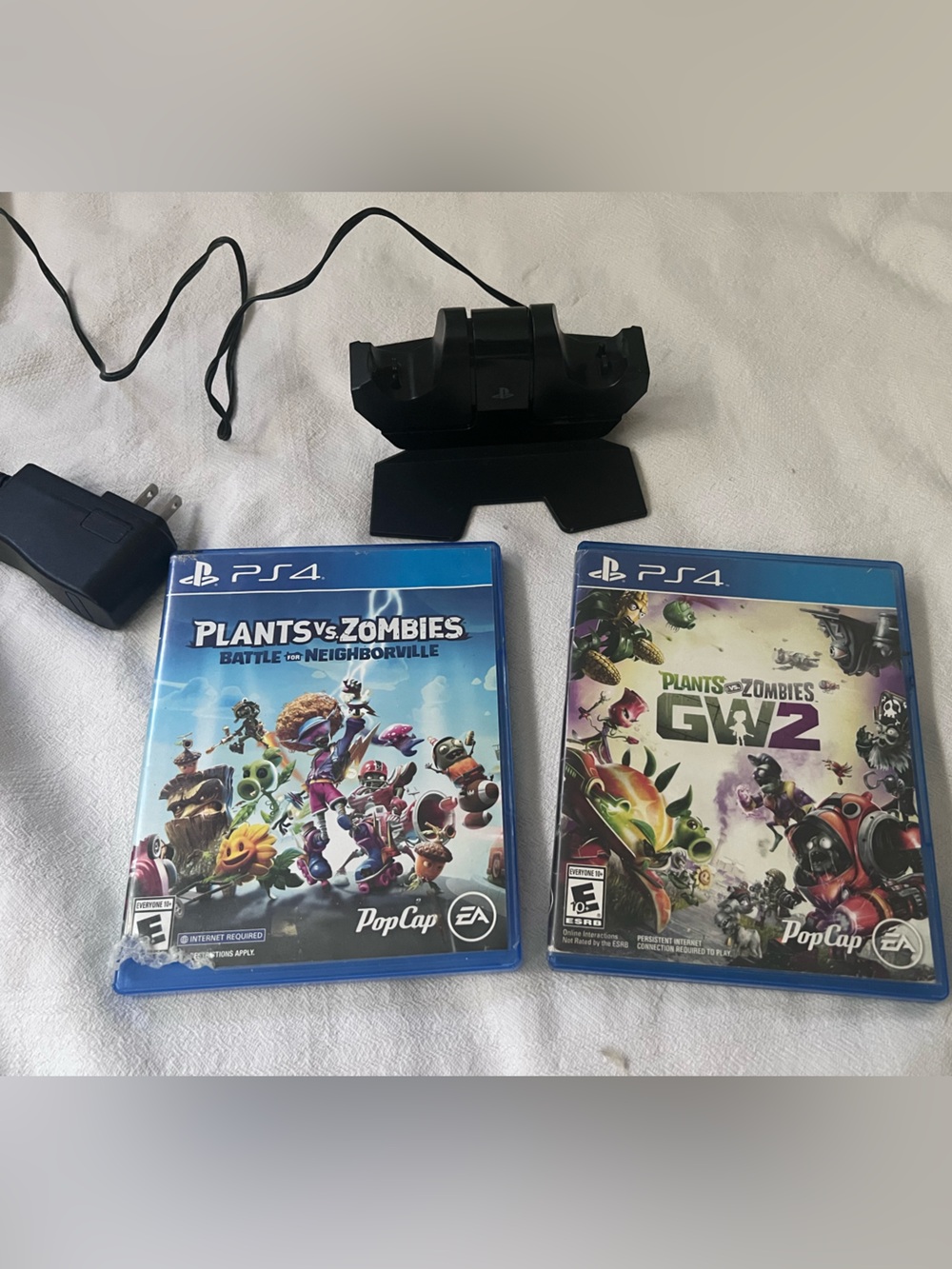 Plants vs Zombies Video Game Set with control charger 🔌